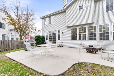 Tiny photo for 2204 Avalon Drive, Buffalo Grove, IL 60089 (MLS # 12523186)