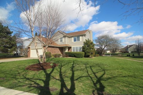 Tiny photo for 610 Old Farm Road, Bloomington, IL 61704 (MLS # 12598720)