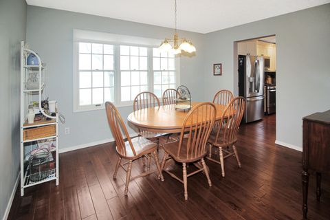 Tiny photo for 610 Old Farm Road, Bloomington, IL 61704 (MLS # 12598720)