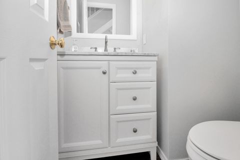 Tiny photo for 610 Old Farm Road, Bloomington, IL 61704 (MLS # 12598720)