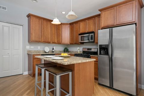 Tiny photo for Chicago, IL 60626 (MLS # 12537157)