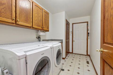 Tiny photo for 10993 Pioneer Trail, Frankfort, IL 60423 (MLS # 12443673)