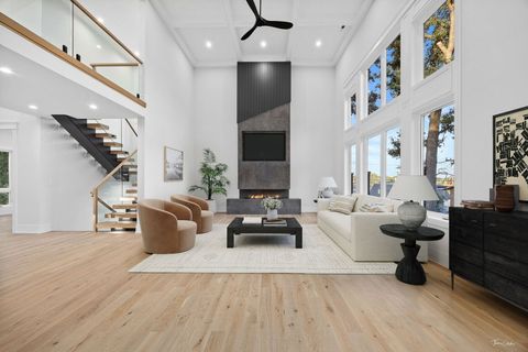 Tiny photo for 7309 W Palos Avenue, Palos Heights, IL 60463 (MLS # 12479839)