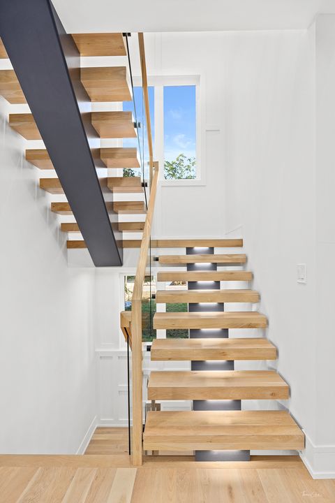 Tiny photo for 7309 W Palos Avenue, Palos Heights, IL 60463 (MLS # 12479839)