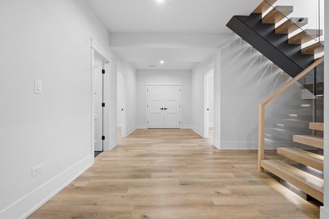 Tiny photo for 7309 W Palos Avenue, Palos Heights, IL 60463 (MLS # 12479839)