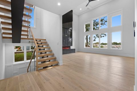 Tiny photo for 7309 W Palos Avenue, Palos Heights, IL 60463 (MLS # 12479839)