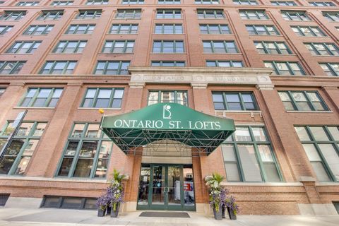 Tiny photo for 411 W ONTARIO Street #426, Chicago, IL 60654 (MLS # 12490366)
