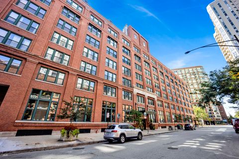 Tiny photo for 411 W ONTARIO Street #426, Chicago, IL 60654 (MLS # 12490366)