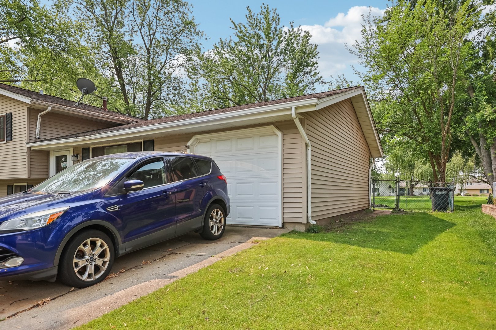 917 Aimtree Place