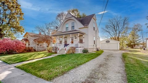 Photo of Woodstock, IL 60098 (MLS # 12518131)
