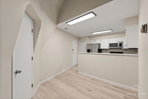 Tiny photo for 414 Franklin Avenue #3A, River Forest, IL 60305 (MLS # 12470246)