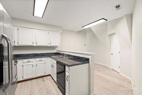 Tiny photo for 414 Franklin Avenue #3A, River Forest, IL 60305 (MLS # 12470246)