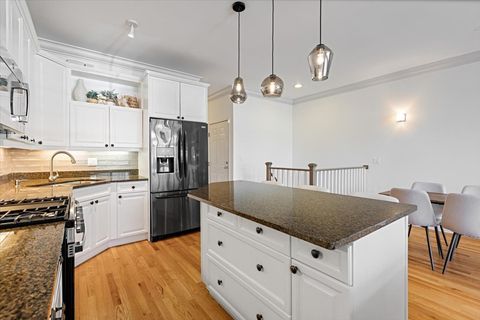 Tiny photo for 1639 N Oakley Avenue #D1, Chicago, IL 60647 (MLS # 12619865)