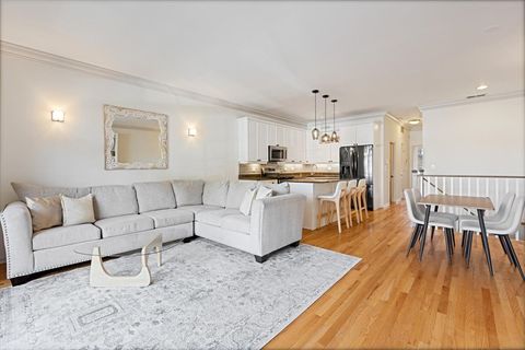 Tiny photo for 1639 N Oakley Avenue #D1, Chicago, IL 60647 (MLS # 12619865)