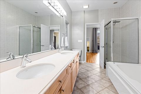 Tiny photo for 1639 N Oakley Avenue #D1, Chicago, IL 60647 (MLS # 12619865)