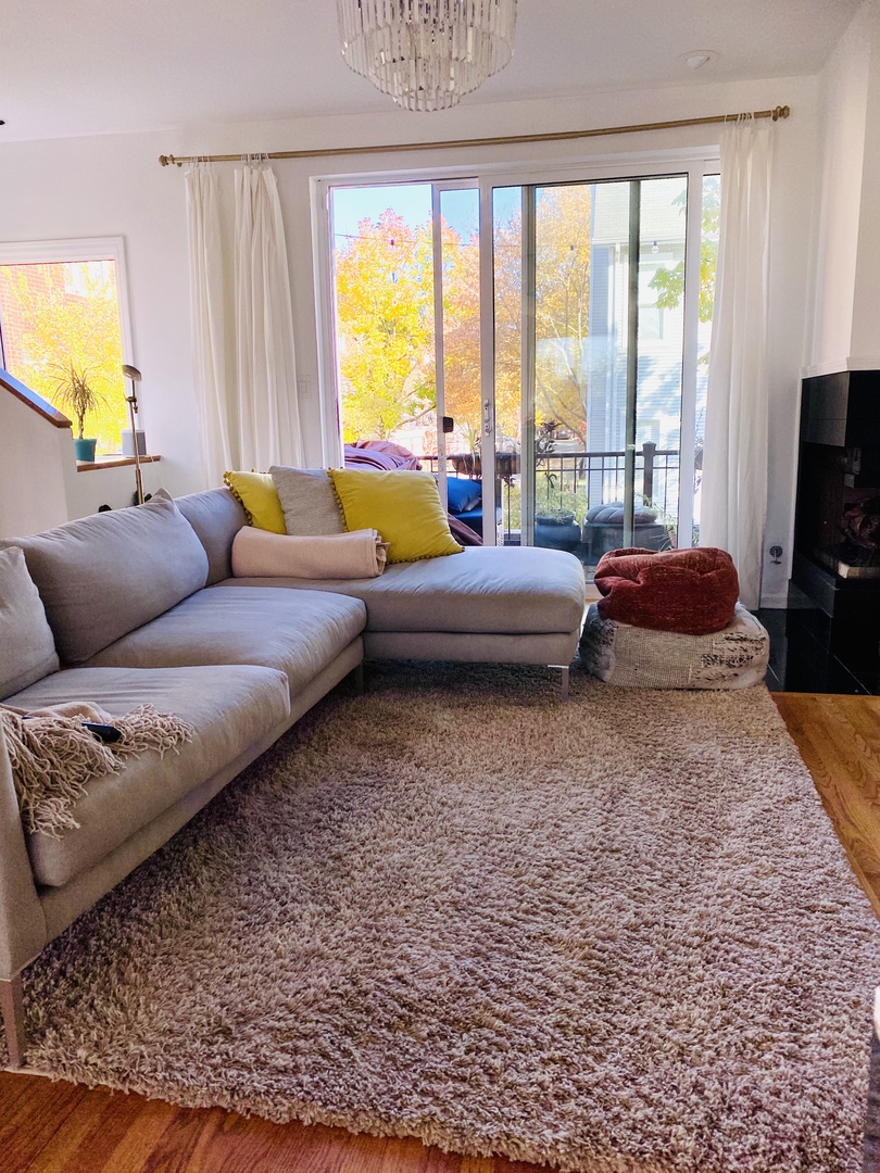 2901 N Wolcott Avenue B