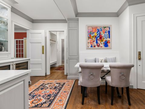 Tiny photo for 232 E WALTON Place #5E, Chicago, IL 60611 (MLS # 12619230)