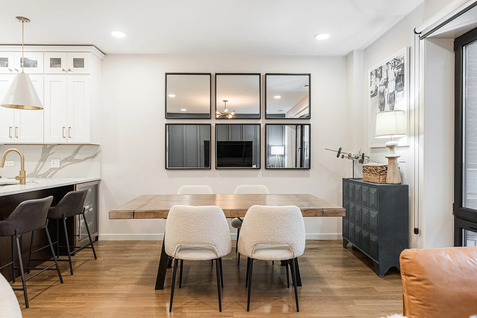 1703 W Chicago Avenue 4