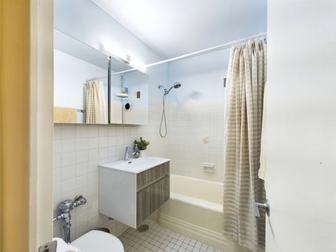 Tiny photo for 4980 N Marine Drive #432, Chicago, IL 60640 (MLS # 12744682)