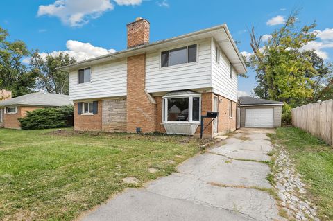 Photo of 337 Nassau Street, Park Forest, IL 60466 (MLS # 12491077) Photo of 337 Nassau Street, Park Forest, IL 60466 (MLS # 12491077)