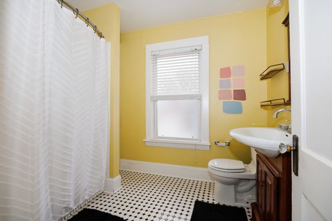 Tiny photo for 1510 E Olive Street, Bloomington, IL 61701 (MLS # 12569256)