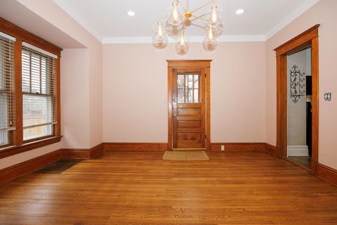 Tiny photo for 1510 E Olive Street, Bloomington, IL 61701 (MLS # 12569256)