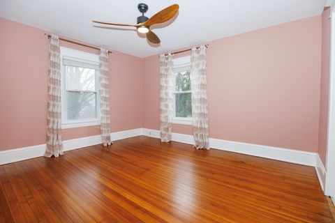 Tiny photo for 1510 E Olive Street, Bloomington, IL 61701 (MLS # 12569256)