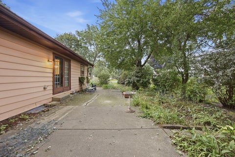 Tiny photo for 1300 N Lyle Avenue, Elgin, IL 60123 (MLS # 12770370)