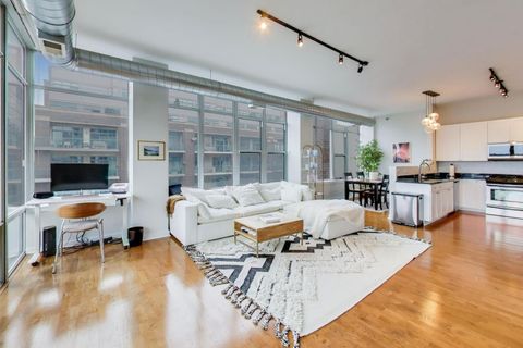 Tiny photo for 901 W MADISON Street #710, Chicago, IL 60607 (MLS # 12589265)
