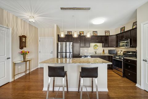 Tiny photo for 2220 Founders Drive #107, Northbrook, IL 60062 (MLS # 12587057)