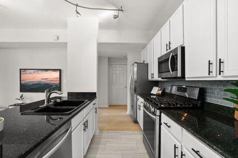 Tiny photo for 400 W Ontario Street #801, Chicago, IL 60654 (MLS # 12572503)