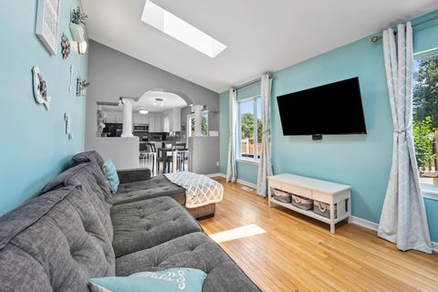 Tiny photo for 21729 W Hemingway Court, Plainfield, IL 60544 (MLS # 12334784)