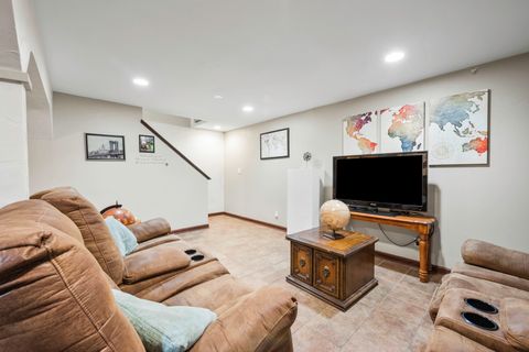 Tiny photo for 21729 W Hemingway Court, Plainfield, IL 60544 (MLS # 12334784)