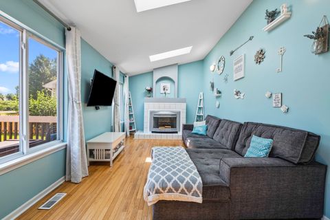 Tiny photo for 21729 W Hemingway Court, Plainfield, IL 60544 (MLS # 12334784)