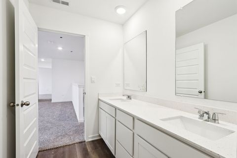 Tiny photo for 1259 Tiger Lily Drive, Bartlett, IL 60103 (MLS # 12559611)