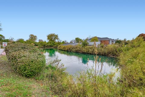 Tiny photo for 8217 Primrose Lane #8217, Fox Lake, IL 60020 (MLS # 12503338)