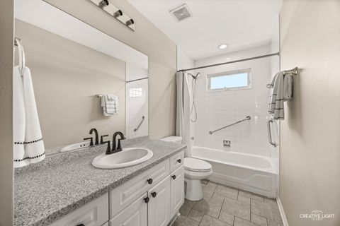 Tiny photo for 65 E 89th Place, Chicago, IL 60619 (MLS # 12558357)