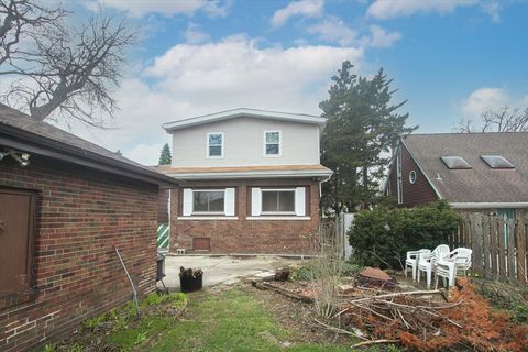 A home in Des Plaines