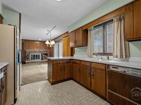 Tiny photo for 186 Westgate Drive, Elgin, IL 60123 (MLS # 12456179)