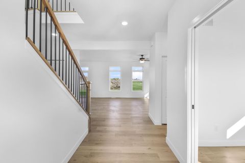 Tiny photo for 1416 Tinley Lane, Mahomet, IL 61853 (MLS # 12615758)