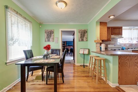 Tiny photo for 526 Bohland Avenue, Bellwood, IL 60104 (MLS # 12503292)