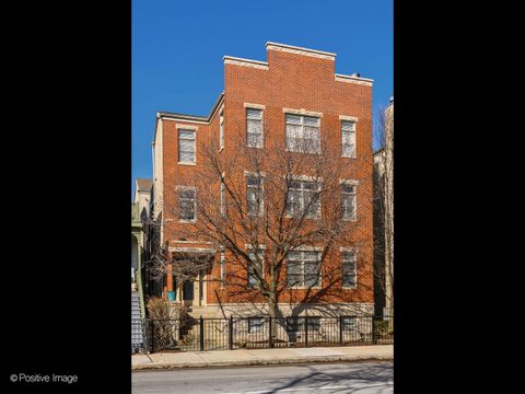 1968 W FOSTER Avenue D Chicago IL 60640