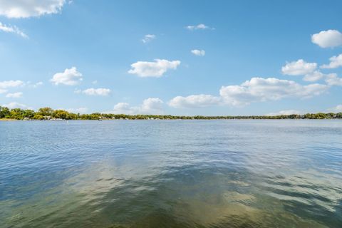 Tiny photo for 136 Parkview Drive, Wauconda, IL 60084 (MLS # 12484557)