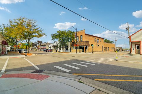 Tiny photo for 136 Parkview Drive, Wauconda, IL 60084 (MLS # 12484557)