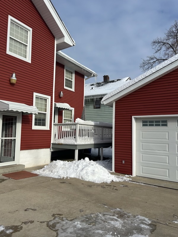 Rockford, Illinois 61102, United States, 5 Bedrooms Bedrooms, ,2 BathroomsBathrooms,Residential,Active,253403