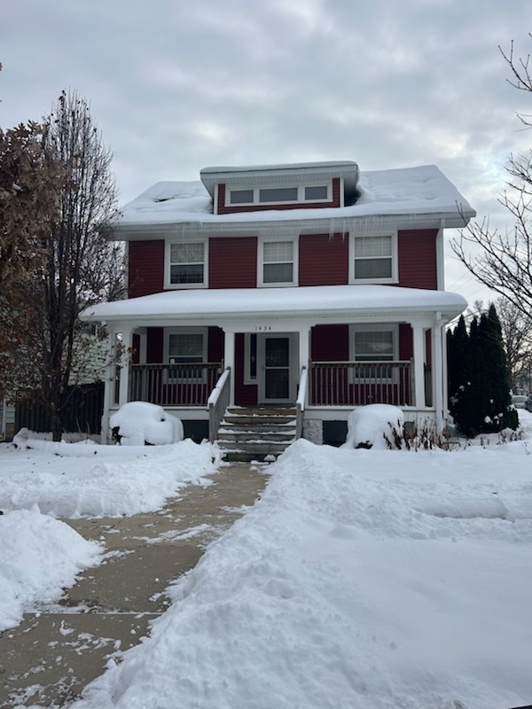 Rockford, Illinois 61102, United States, 5 Bedrooms Bedrooms, ,2 BathroomsBathrooms,Residential,Active,253403