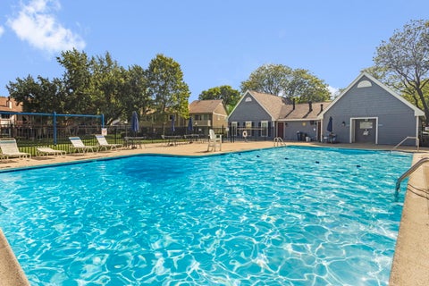 Tiny photo for 100 Superior Court #L2, Schaumburg, IL 60193 (MLS # 12692726)