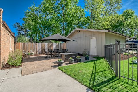 Tiny photo for 200 Fulton Street, West Chicago, IL 60185 (MLS # 12634076)