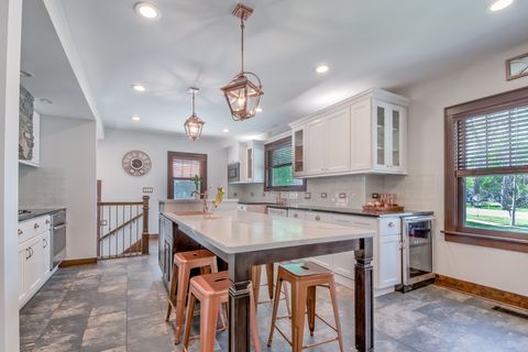 Tiny photo for 200 Fulton Street, West Chicago, IL 60185 (MLS # 12634076)