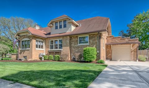 Tiny photo for 200 Fulton Street, West Chicago, IL 60185 (MLS # 12634076)